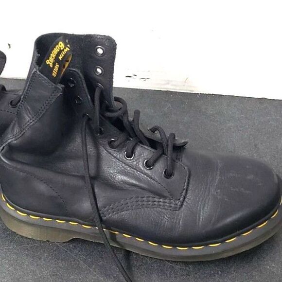 Dr. Martens Black Leather Pascal Combat Boots - Size 8 - Picture 4 of 11